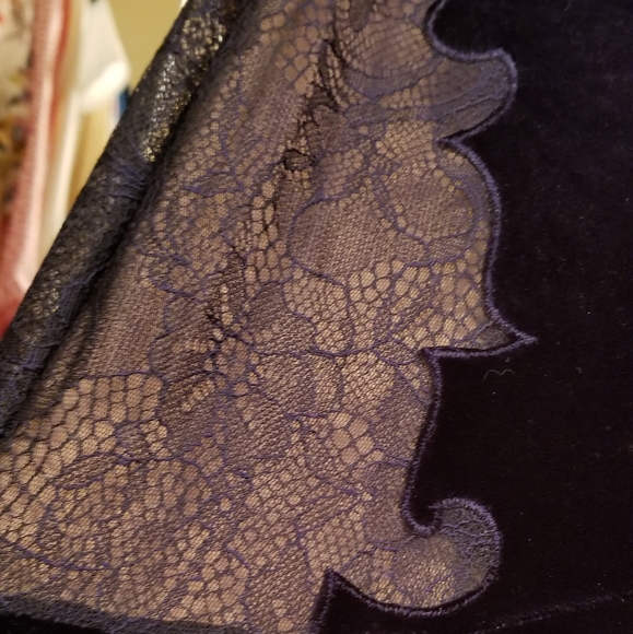 Bcbgmaxaria - Picture 3 of 6